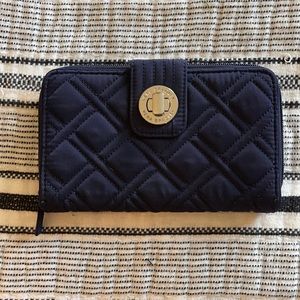 Vera Bradley navy blue wallet